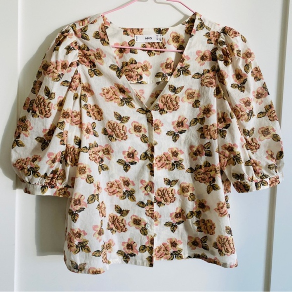 Mango half ballon sleeve printed floral top